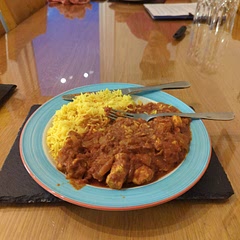 Great for a simple, easy curry. Add extra spice to taste, otherwise it can taste a bit too much tomato. 