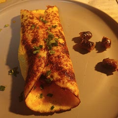 Most breakfast foods make me sick but even I like this recipe, everyone I’ve served it to has enjoyed it a lot and I’ve made it a few times now.