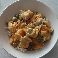 De helft rode curry pasta gebruikt.