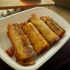 I would cut off the crusts because they just will fall off when you roll the bread.