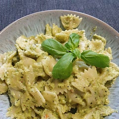 Roasted the courgettes and garlic at 200°c for 30 minutes.
Used half Cheddar and half grana padano because that's all we had 🤣

Everyone loved it. Thank you for sharing.