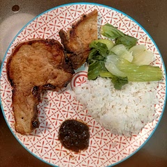 Great amount of spice! Our porkchops were quite large so I had to make a extra bit of sauce on the side. The sugar burnt to the bottom of the pan so make sure to have it on low 😅 Added some rice and bok choy to compliment