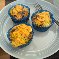 Added chives and green onion, Sriracha mayo on top and they were delicious