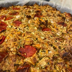 Absolutely loved it! And what a great way to use leftover veggies. I used regular flour, seasoned with pepper, salt and oregano and let it bake for 30 minutes at 200 degrees (middle of the oven) + an extra 10 minutes covered with tin foil on top.