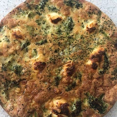 I reduced the amount of cheddar and added a little Goats cheese
I also didn’t have Garlic powder so used Onion granules