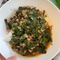 Easy and good! I used two cans of black eyed peas instead of dried (skipped step one), and vegetable broth instead of bean cooking liquid. Served over white rice. I was skeptical about the dill but it was nice!
