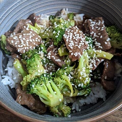 Highly recommend using a wok for this if you can. 