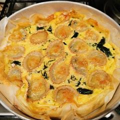 Used half arugula and half baby spinach, and puff pastry instead of filo