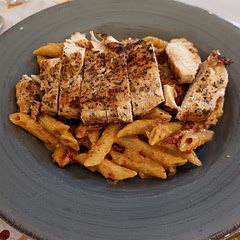 Cooked chicken separately which kept the chicken from drying out.