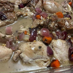 Used red onion instead of shallots. Added fresh rosemary and dry parsley at the end