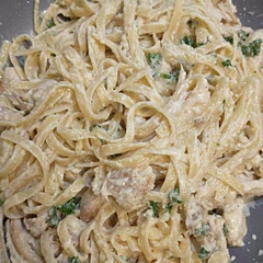 Didn't add any nutmeg, and left the chicken more into chunks. Was really good and quick to make.