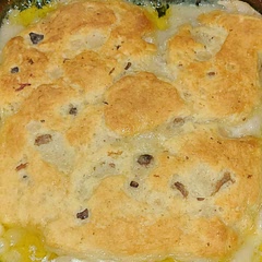 Had to substitute cream of mushroom for cream of chicken.  It still turned out fantastic.  Adding to the rotation.