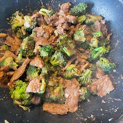 So delicious. I didn’t add ginger as I didn’t have any. Put with side of rice. Super fast and easy to make.