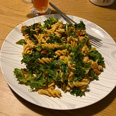 A fresh experience but there’s too much going on at once. Especially the part of making the sauce. It’s pretty good but I’ll not make it again.