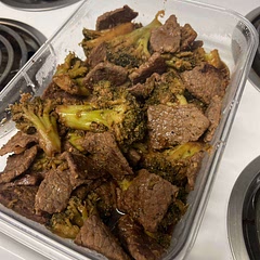 Bout restaurant quality! Damn good. Please make this for yourself, you won’t regret it!