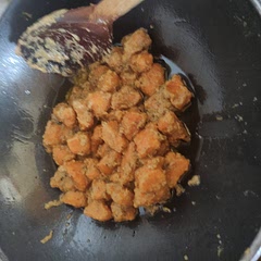 I did double ingredients for 6 . I used fresh basil with walnuts. Also I added pepper in the sauce. If you do double ingredients DO NOT double the oil for the sauce.