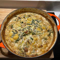 Great taste. I added pancetta and leeks as well. Needed more milk and cream to make enough sauce so as not to be too dry.