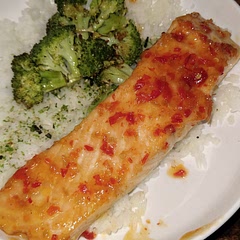 Simple but delicious. Made it with rice and oven roasted broccoli.