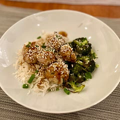 Absolute dynamite! We really enjoyed this one. A pretty simple, super rich Asian inspired flavour. Will be making again (but letting the sauce reduce a bit more). Also we didn’t use pomegranate.