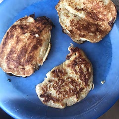 They didn’t really cook in the middle and the texture was more like an omelette but really tasted like banana. I only had a couple bites and then chucked it in the bin but I may have done the heat wrong?