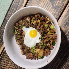 Delish, the only thing I did different was use a quail egg. Will make again!
