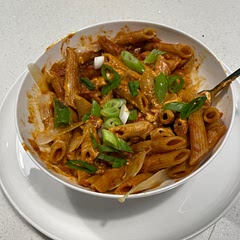 Delicious a bit spicy but with a little extra cream cheese it’s perfect