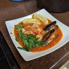 This was delicious. I don't like seafood and it was a little fishy but it had some impressive depth of flavor. Made leftovers too. Little expensive though.