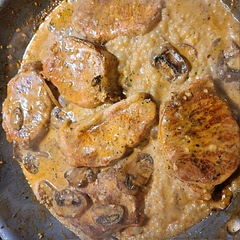 Really good add alot extra seasoning.