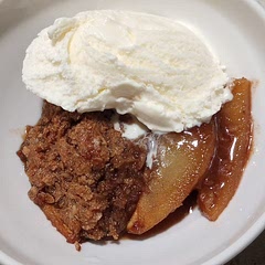 I cooked mine for about 55 minutes instead of 45 because I don't like my apples too crunchy. I used almost flour to make it gluten-free. I would have made more of the crumble part. It didn't seem to be enough.