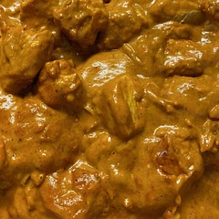 I didn’t make this as a meal prep this time because I wanted to make sure that it was worth making again.

And it is.

It’s not spicy at all but you could probably add in more chili powder if you wanted. I did not try the naan recipe because the stores around me were out of can pizza dough. Will definitely try it though when I make this recipe again.

Recommend this if you are looking for something new to try. Will definitely be writing this recipe down.