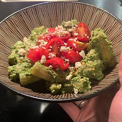 Delicious and easy! I also added cherry tomatoes on top for some extra freshness.