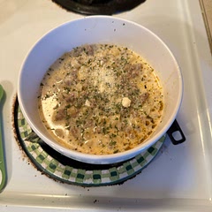 This was extremely good and easy! Would’ve loved to add onions and tomatoes but ya know.. picky husband.