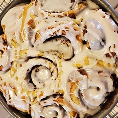 Followed recipe as written. House smells amazing. Pretty dang delicious! Will try making dough/rolls and placing in fridge overnight as suggested in recipe.