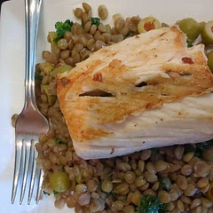I made this recipe for lunch. It was easy, under 30 minutes, and flavorful. I did put spices on the fish while it was cooking, and I substituted kale for spinach.