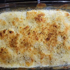 This is a great way to make chicken breast exciting! I added Panko with Italian seasoning to the top also and it was delicious.