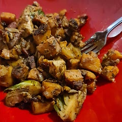 I'm actually surprised how tasty it is! It was out of my comfort zone recepie and I don't regret making it ❤️