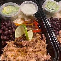 Perfect for meal prep bowls! 
I serve with rice, black beans, grilled veggies, lettuce & lime crema.