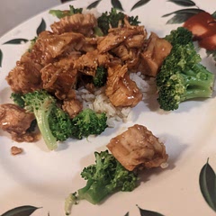 Added broccoli steamed alone with just pepper and with the chicken used normal soy sauce, the chicken could use more garlic and crushed red pepper flakes it would've changed this a lot for us we like some spice.
Super honeyish flavor and sweet nothing else came through really, could be the extra sodium from the soy sauce? The broccoli helped break it up some though.