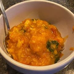 This uses about a half head of cauliflower. Made with blue dragon Thai red curry paste. Next time, I’ll blend it a little less. Incredibly good!