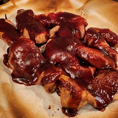 I used boneless country-style ribs, and these turned out great!!