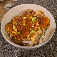 Really yummy, sauce was nice but a bit salty feel like it needed something else to counter the soy sauce but all in all was very tasty 😋