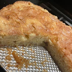 Substituted almond extract for the rum and added a little cinnamon to the sugar topping.