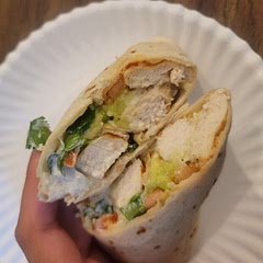 Love it, we had ranch & BBQ sauce instead. Cooked the chicken on inside grill.