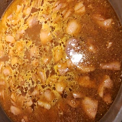 This is orange-chicken-flavored soup. Was tentative to have a sauce "thicken" with a lid on...and I was right.