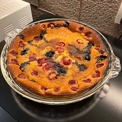 Such a wonderful recipe!! I swapped out cherries for raspberries and blueberries and it turned out great!