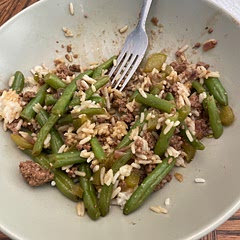 I made this for our dinner tonight 
I added ginger and soy sauce 
I put too many green beans in it but it was still good.  Oh!  I also added mushrooms to get rid of them