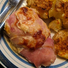Needed to cook for 35 minutes instead of just 20 - it was still raw in the center. That also meant all the cheese cooked out. But my husband liked it anyway.