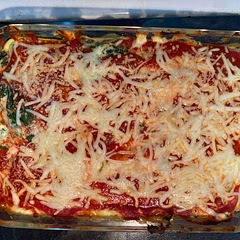 I could t get my zucchini to roll so I did a lasagna style instead