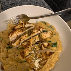 It felt very ‘trust the process’ but very enjoyable to cook and even better to eat! Defo will be making this again - maybe next time I’d add some spice