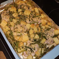 I've made this twice now and it's definitely one of me and my boyfriend's favorites! It's so easy to make and tastes amazing. 😋